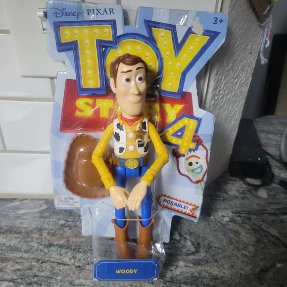 RARE HTF Disney Pixar Toy Story 4 WOODY 9" Posable Action Figure Mattel 2018 - Picture 1 of 3